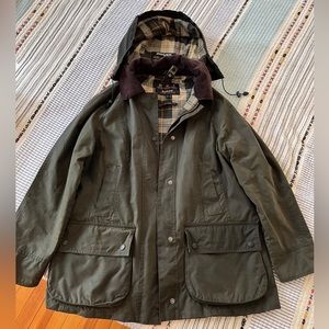 BARBOUR BEADNELL Wax Coat - Size US10/UK14